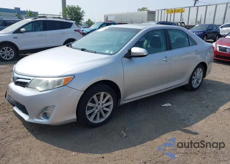 2012 Toyota Camry Xle z USA, uszkodzony, nr VIN 4T1BF1FK4CU167749